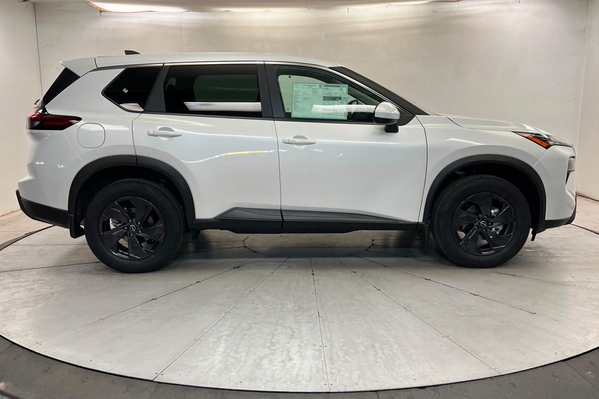 New 2026 Nissan Rogue SV w/ Cold Weather Package AWD/4WD image 6