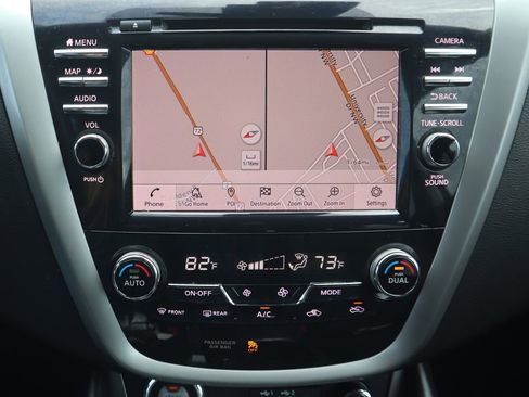 Used 2021 Nissan Murano SL w/ SL Moonroof Package image 16