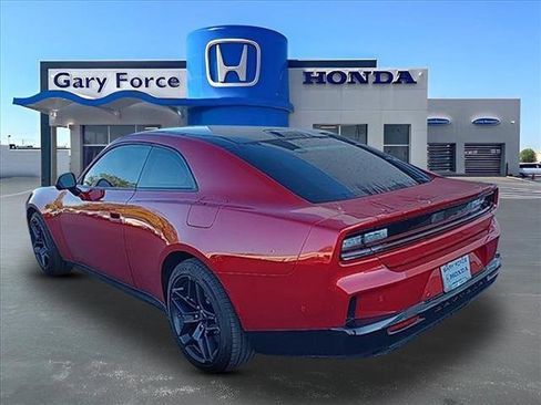 Used 2024 Dodge Charger R/T w/ Plus Group image 3