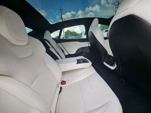 Used 2023 Tesla Model S AWD/4WD image 71