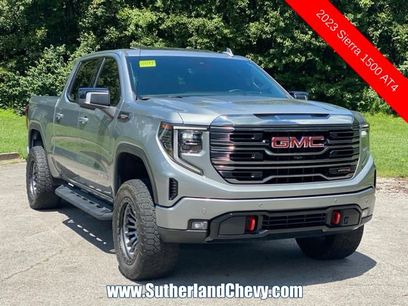 Used 2023 GMC Sierra 1500 AT4 w/ AT4 Premium Package