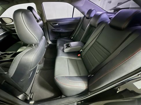 Used 2017 Toyota Camry SE FWD image 25