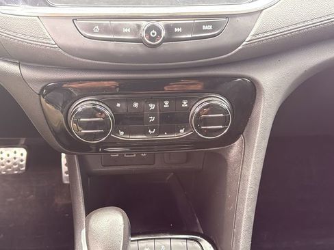 Used 2023 Buick Encore GX Select FWD image 10