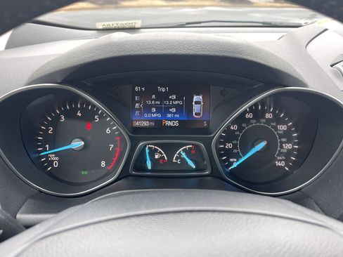 Used 2019 Ford Escape Titanium image 20