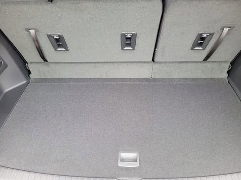 New 2026 Chevrolet Traverse LT image 6