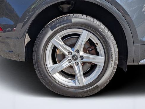 Used 2024 Audi Q5 2.0T Premium image 11