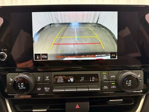 New 2026 Toyota Grand Highlander AWD Hybrid image 21