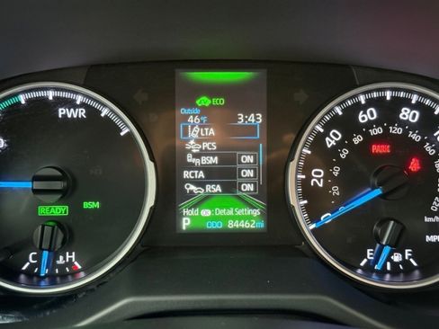 Used 2022 Toyota RAV4 XLE w/ Convenience Package image 14