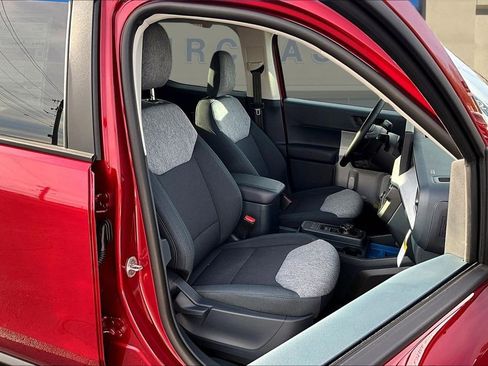 New 2026 Ford Maverick XLT w/ XLT Luxury Package image 11