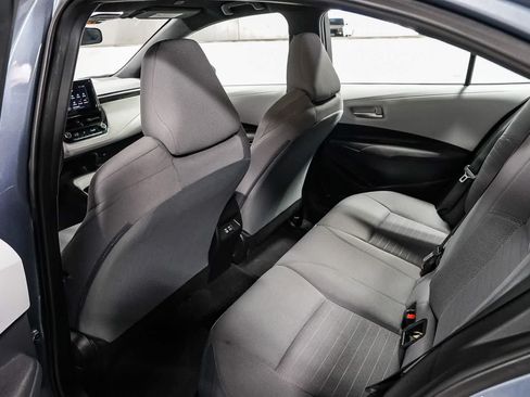 Used 2025 Toyota Corolla SE FWD image 18