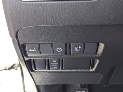 Used 2023 Nissan Armada SL w/ Cargo Package image 30