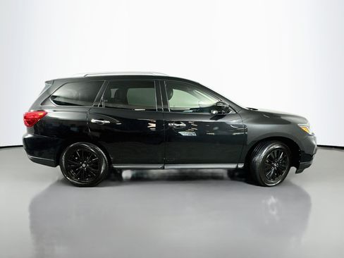 Used 2019 Nissan Pathfinder SL AWD/4WD image 8