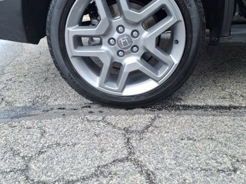 Used 2023 Honda Passport EX-L image 27