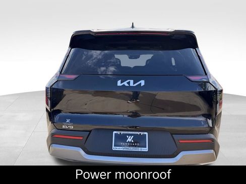 New 2026 Kia EV9 Light image 3