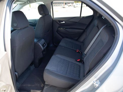 Used 2024 Chevrolet Equinox LT image 22