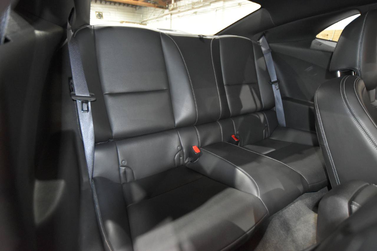Used 2010 Chevrolet Camaro SS w/ RS Package RWD image 32