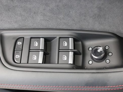 New 2026 Audi SQ8 Prestige AWD/4WD image 18