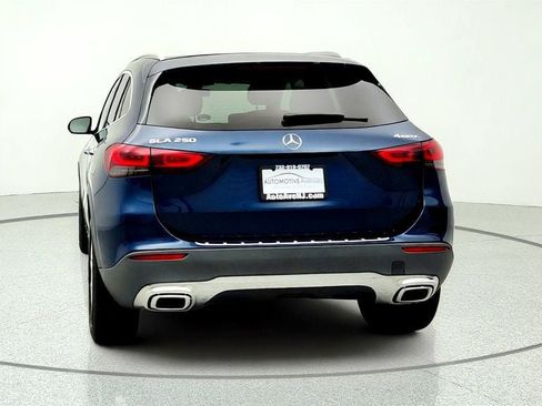 Used 2021 Mercedes-Benz GLA 250 4MATIC w/ Premium Package image 6