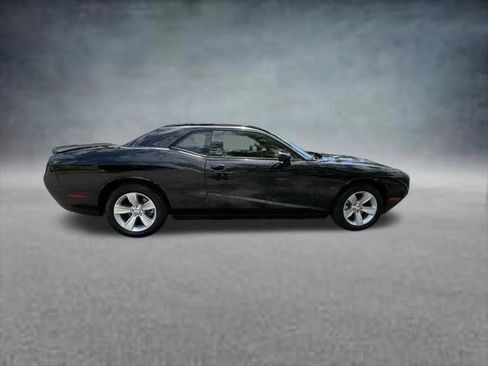 Certified 2023 Dodge Challenger SXT RWD image 8