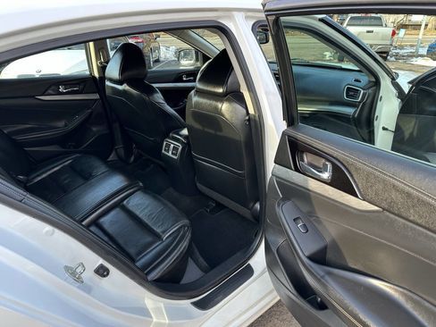 Used 2016 Nissan Maxima 3.5 SV image 13