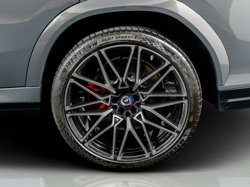 Used 2023 BMW X6 M Competition image 17