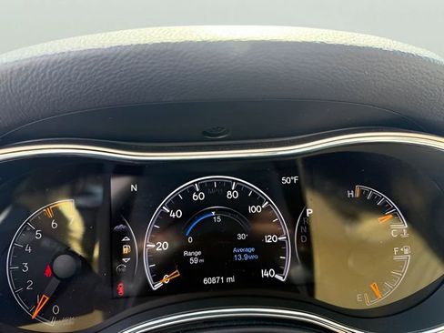 Used 2016 Jeep Grand Cherokee Limited AWD/4WD image 19