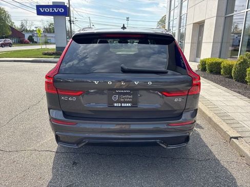 Used 2025 Volvo XC60 B5 Plus AWD/4WD image 4