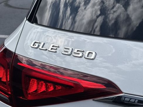 Used 2020 Mercedes-Benz GLE 350 4MATIC image 5