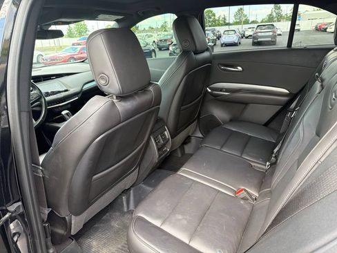 Used 2019 Cadillac XT4 Premium Luxury w/ Cold Weather Package AWD/4WD image 9