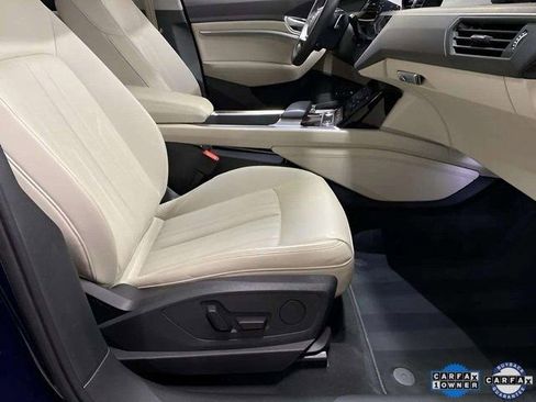 Used 2021 Audi e-tron Premium image 81