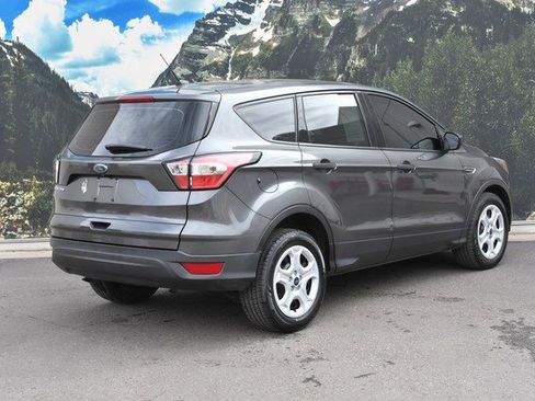 Used 2018 Ford Escape S image 3