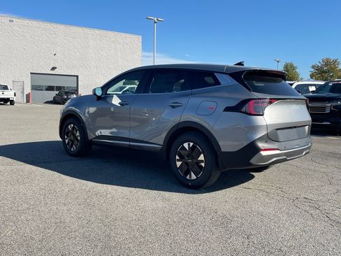 New 2026 Kia Sportage LX image 5