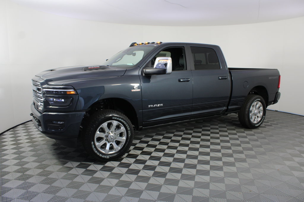 New 2026 RAM 2500 Laramie w/ Sport Appearance Package AWD/4WD image 2