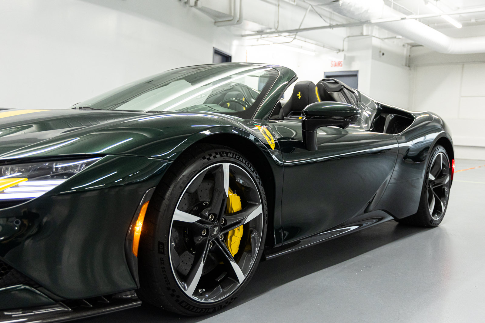 Used 2025 Ferrari SF90 Spider AWD/4WD image 34