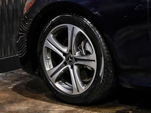 Used 2018 Mercedes-Benz E 300 image 60