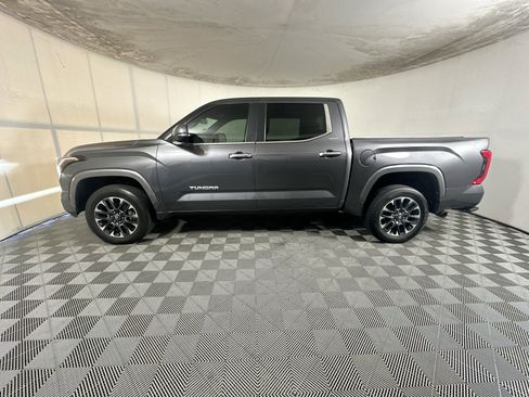 Used 2025 Toyota Tundra Limited AWD/4WD image 6