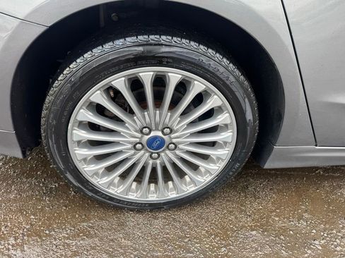 Used 2014 Ford Fusion Titanium image 21