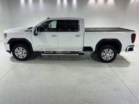 Used 2023 GMC Sierra 2500 Denali image 5