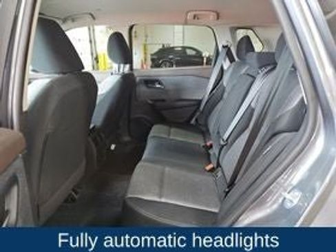 Used 2023 Nissan Rogue SV AWD/4WD image 16