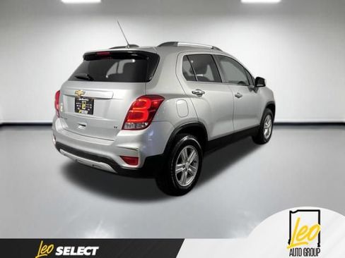Used 2018 Chevrolet Trax LT w/ LT Convenience Package AWD/4WD image 6