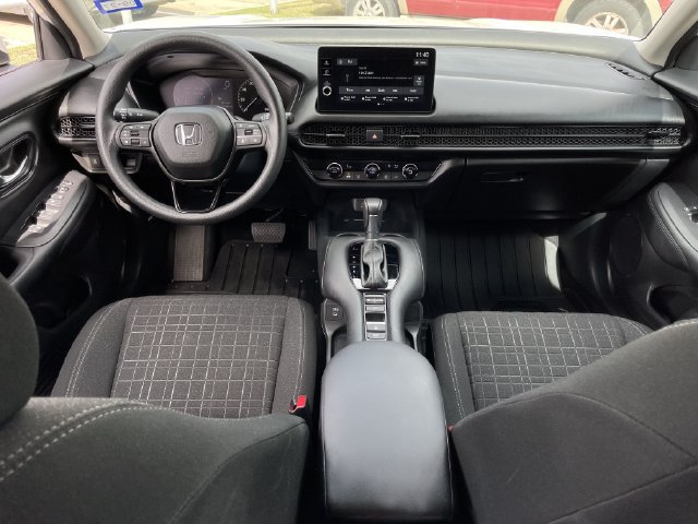 Used 2026 Honda HR-V LX image 9