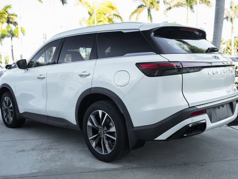 Used 2023 INFINITI QX60 Luxe w/ Cargo Package image 7