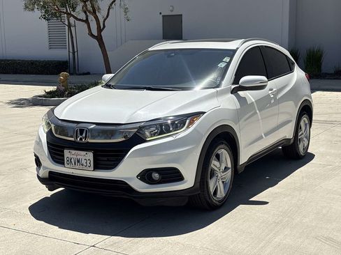 Used 2019 Honda HR-V EX image 7