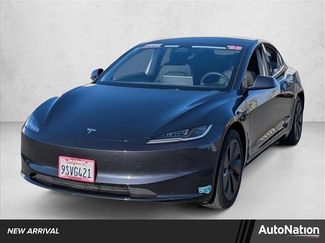 Used 2025 Tesla Model 3 Long Range video 1