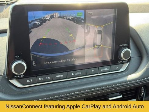 Used 2023 Nissan Rogue SL image 21