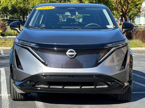 Certified 2023 Nissan Ariya FWD image 9