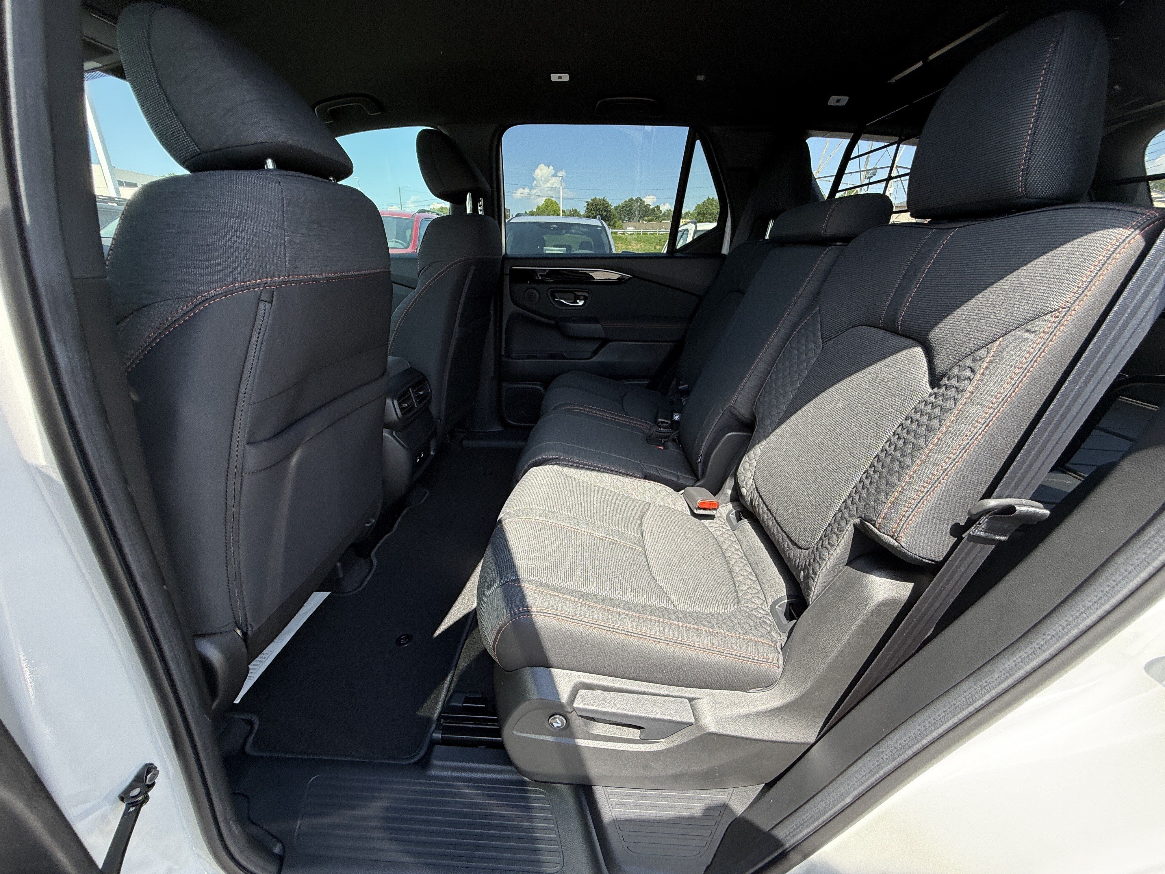 New 2026 Honda Pilot Sport image 29