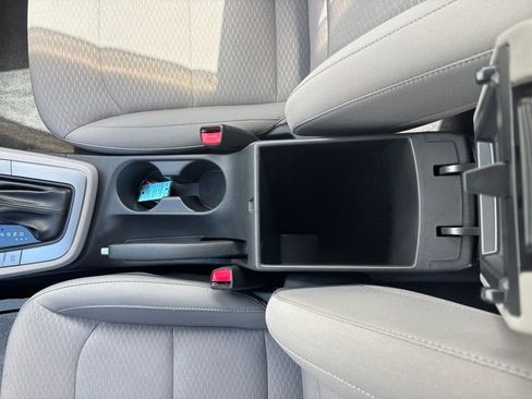 Used 2019 Hyundai Elantra Value Edition FWD image 19