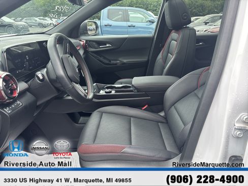 Used 2025 Chevrolet Equinox RS w/ Safety and Technology Package AWD/4WD image 15