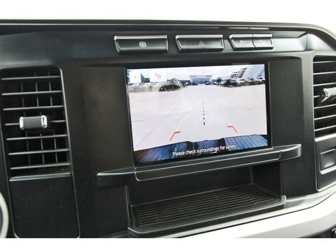 Used 2024 Ford F250 XLT w/ FX4 Off-Road Package AWD/4WD image 21